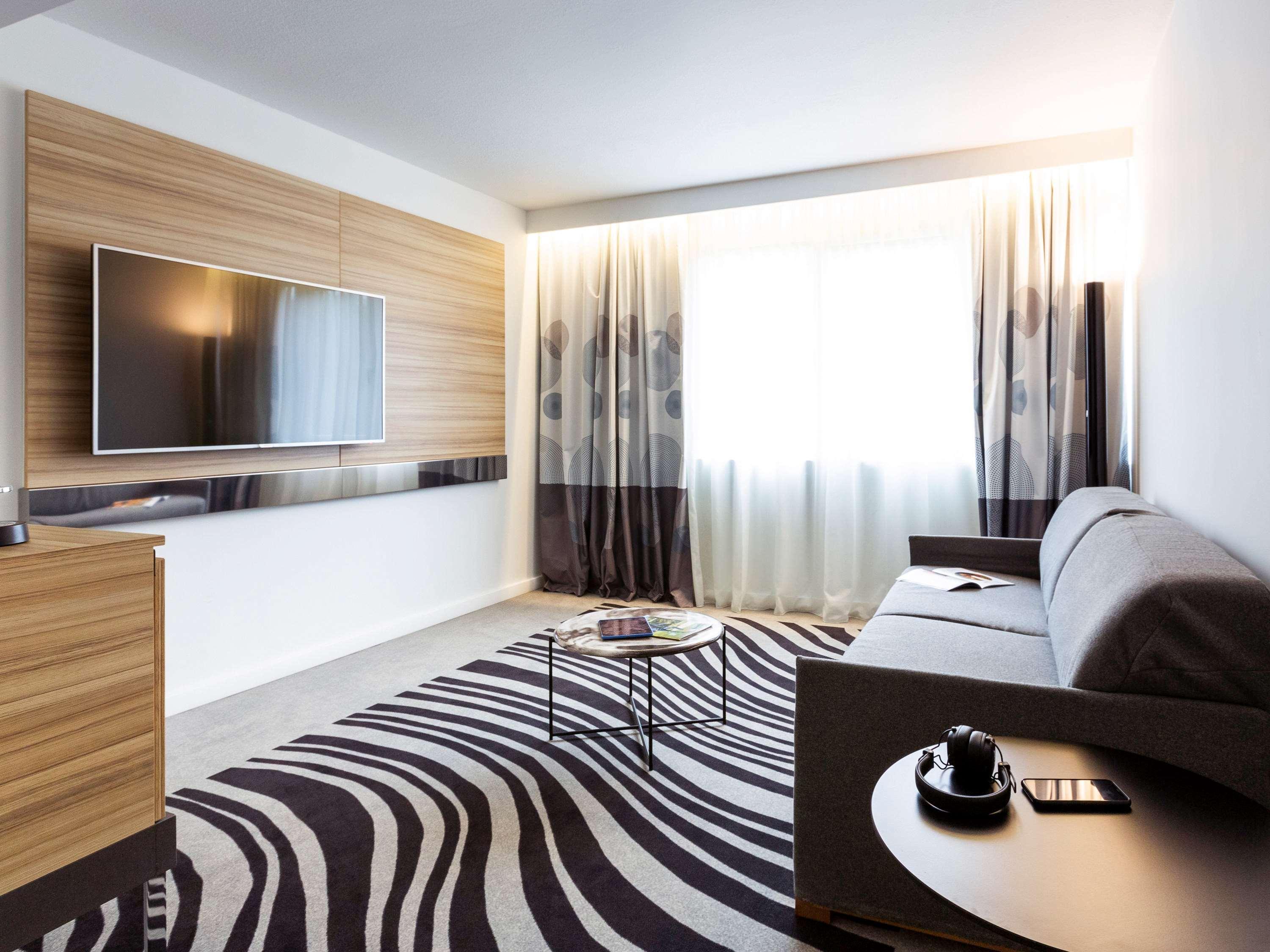 Novotel Limoges Le Lac Exteriér fotografie