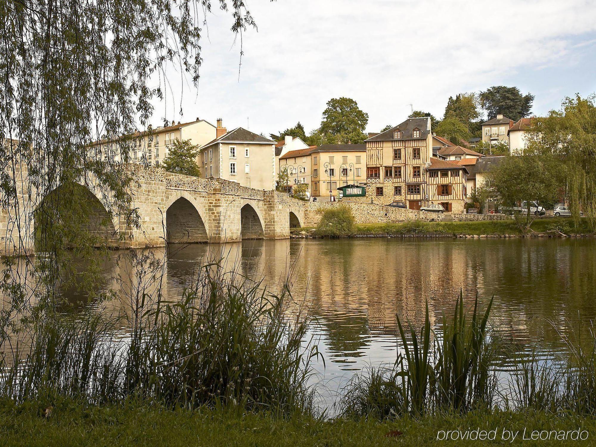 Novotel Limoges Le Lac Exteriér fotografie